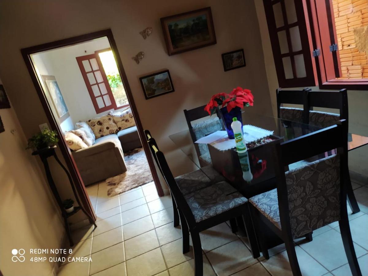 Casa Parque Das Abelhas ทีราเดนเจส ภายนอก รูปภาพ